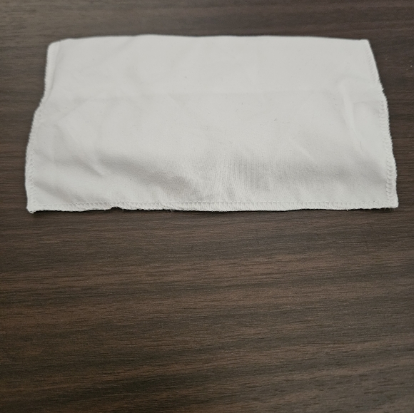 Return to Tiffany Pouch Bag Charm White Leather - Picture 7 of 7